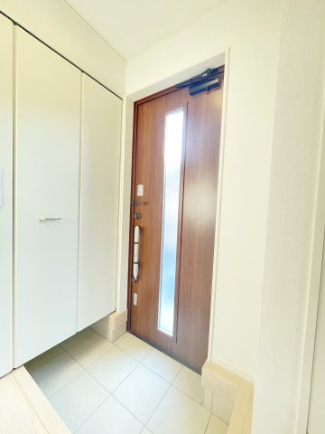 新築戸建・建売　足利市福富町第4　CRADLE GARDEN　全4棟の玄関