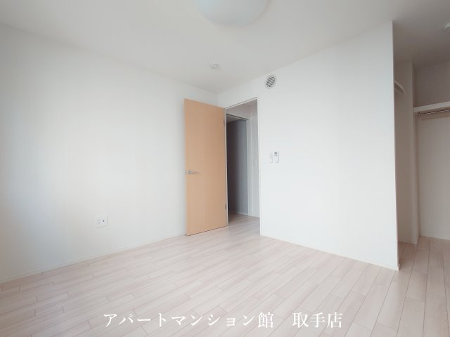 クレアベルの寝室