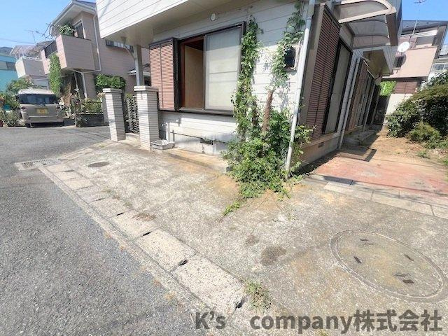 ◎高座郡寒川町小谷3丁目　中古戸建の駐車場|駐車スペース◇