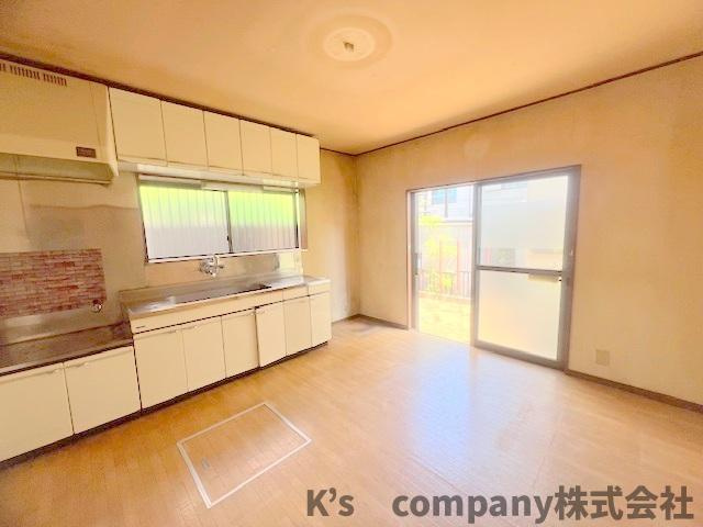 ◎高座郡寒川町小谷3丁目　中古戸建のダイニング|ダイニングキッチン◇