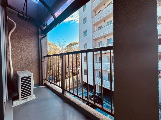 黒田ビルのバルコニー