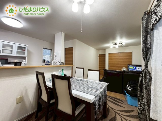 深谷市上柴町東7丁目　中古戸建ての居間・リビング