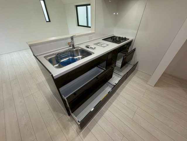 府中市美好町一丁目戸建のキッチン