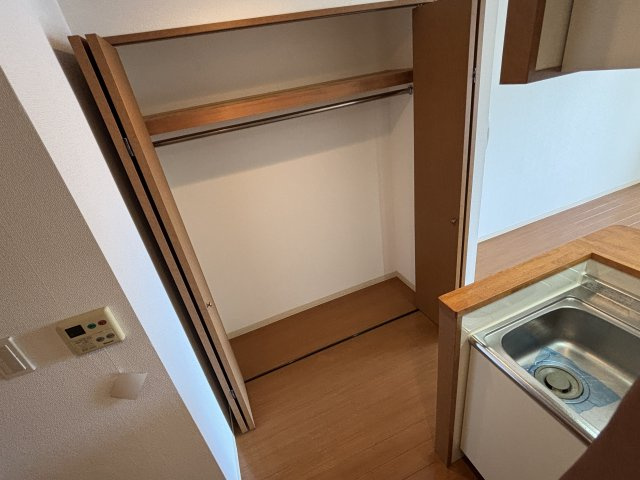 グラビスコート加古町の収納