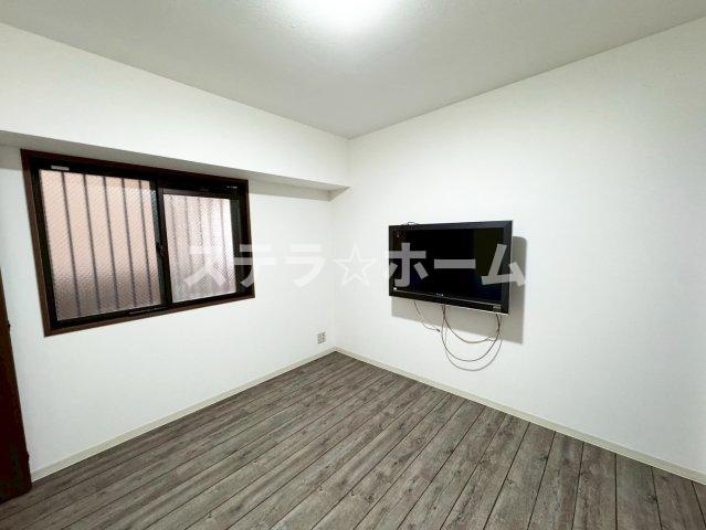 ダイアパレス枚方山田池公園の洋室|明るい洋室です