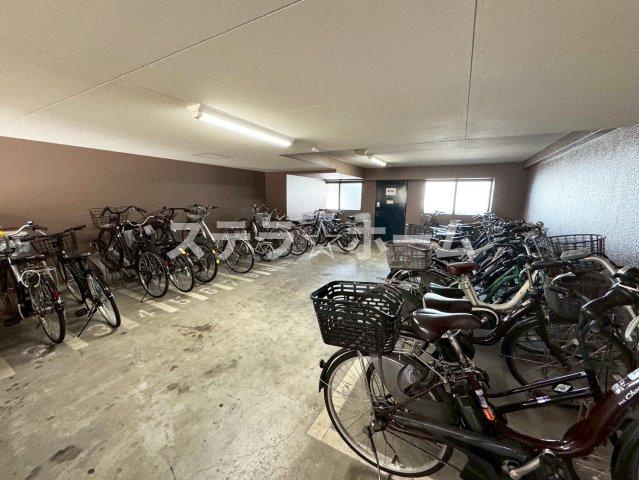 ダイアパレス枚方山田池公園の駐車場|駐車場です