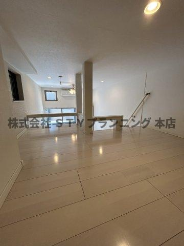 仲介手数料０円！フォレストKCの洋室