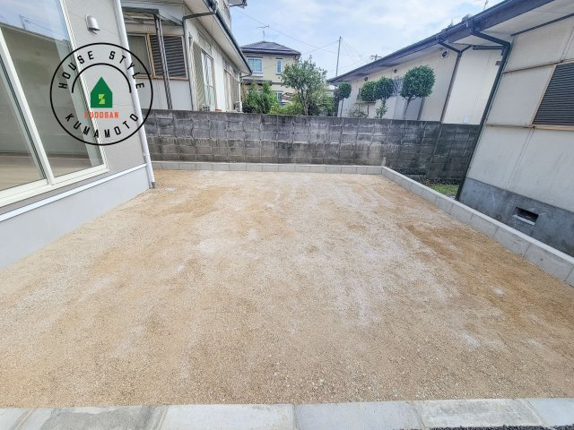 合志市豊岡第8-1棟（1号棟）の庭|お庭で自由な時間を過ごせます。