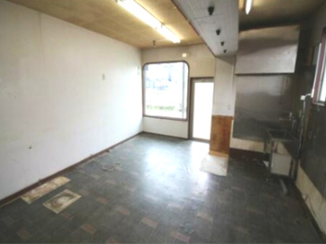 豊川市本野ヶ原2丁目貸店舗の内装