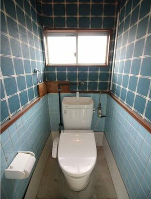 豊川市本野ヶ原2丁目貸店舗のトイレ