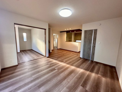 【居間・リビング】