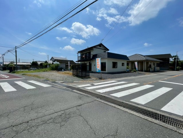 【前面道路含む現地写真】 | みどり市笠懸町阿左美　中古住宅