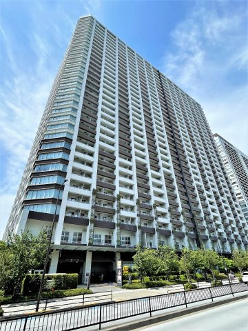 Brillia有明Sky Towerの外観