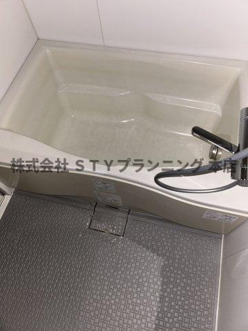 仲介手数料０円！リブラ鶴羽の浴室