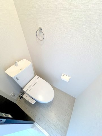 昭島市武蔵野2丁目　新築　全5棟　2号棟のトイレ