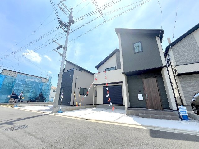 昭島市武蔵野2丁目　新築　全5棟　2号棟の外観