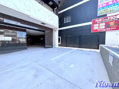 【駐車場】 | ディアレイシャス名古屋中村公園Ⅱ | 車をお持ちの方に嬉しい駐車場付きの物件です