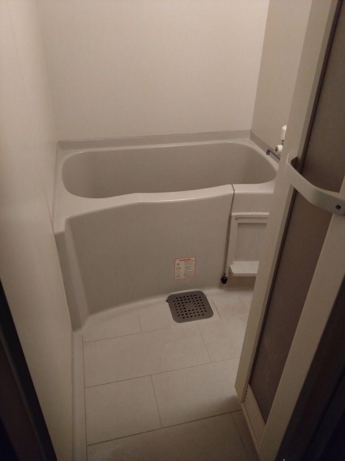 ピュアドームサウスイースト天神の浴室