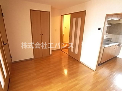 【居間・リビング】 | エルガーデン | 使いやすい居間です