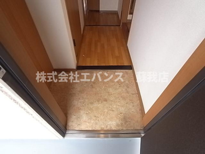 【玄関】 | エルガーデン | 落ち着いた玄関です