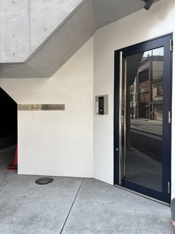 ライヴス森下スタジオのエントランス