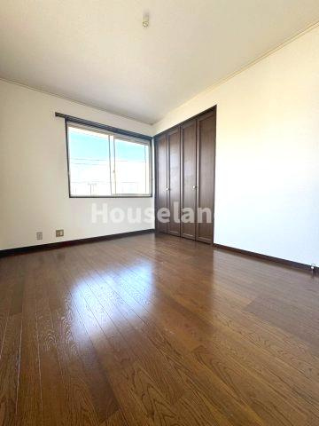 セジュール三浦の洋室