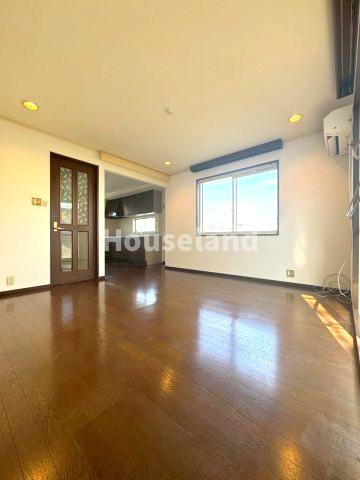 セジュール三浦の居間・リビング