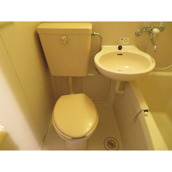 【トイレ】 | casa de rosa（旧レジデンス田中） | トイレ