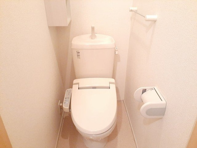 【トイレ】 | アルドール・レジデンスＡ | ゆったりとした空間のトイレです