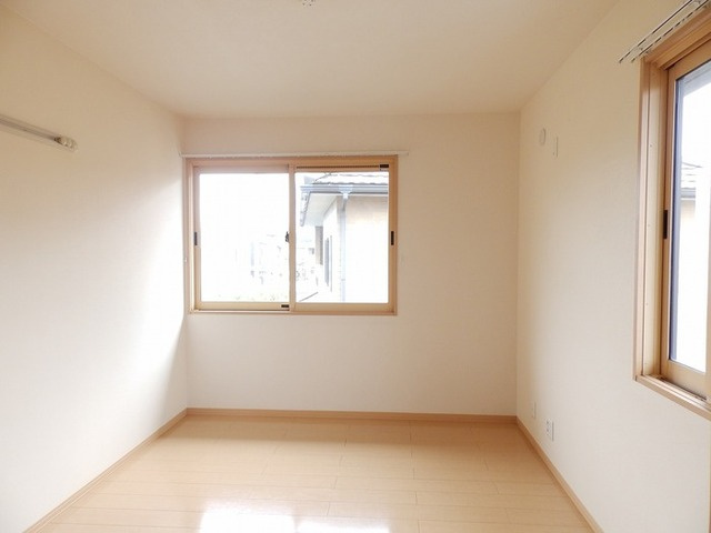 フォーチューン真壁　B棟のその他|西側洋室