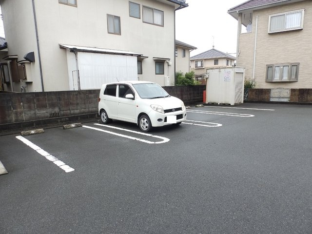 フォーチューン真壁　B棟の駐車場|駐車場