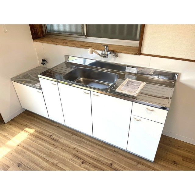 岐阜市江崎南の一戸建てのキッチン