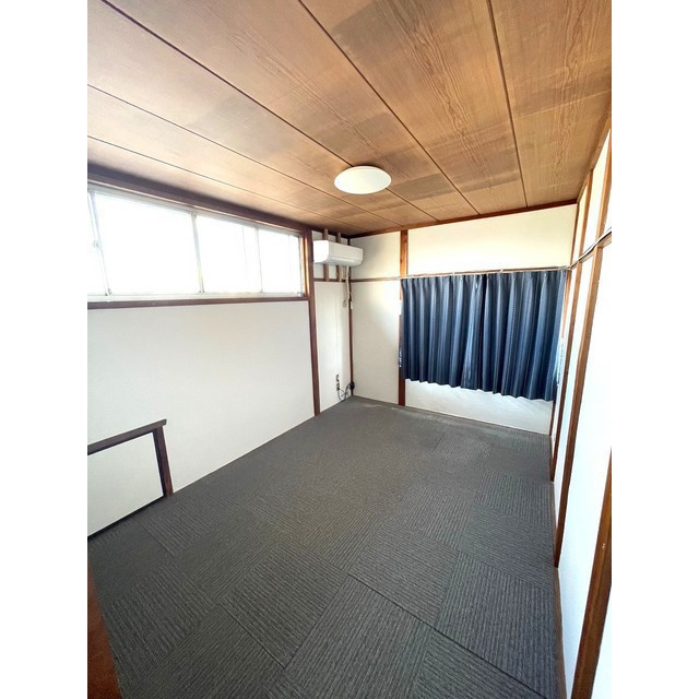 岐阜市江崎南の一戸建ての居間・リビング