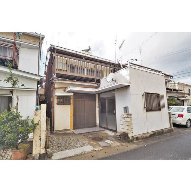 岐阜市鏡島中２丁目の一戸建ての外観