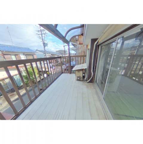 岐阜市鏡島中２丁目の一戸建てのバルコニー
