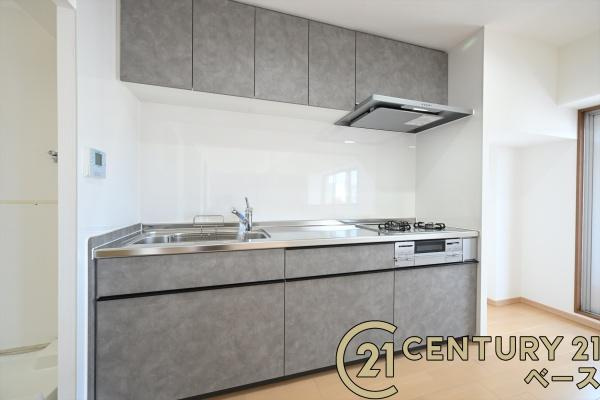 橿原神宮前スカイハイツのキッチン|■現地撮影写真■家族とのコミュニケーションがとりやすい人気のカウンターキッチン！