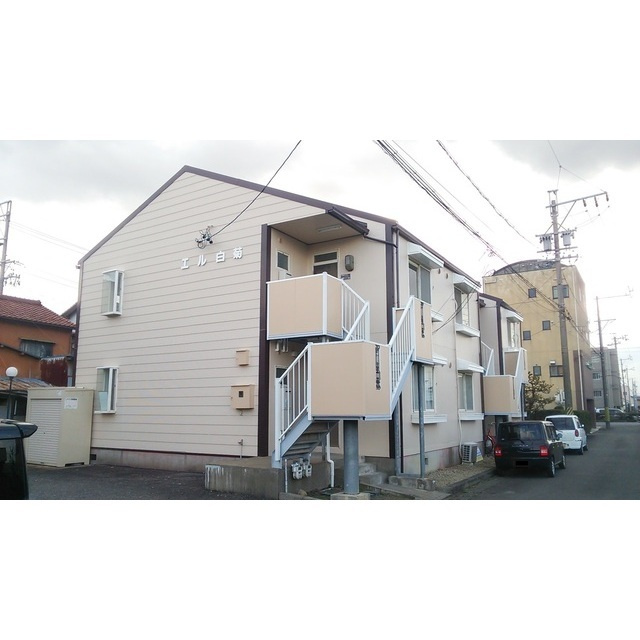岐阜市白菊町３丁目のアパート