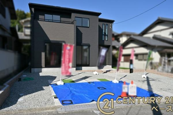 奈良市三松ヶ丘の新築一戸建のその他|■現地撮影写真■小学校が徒歩９分！子育て家族も安心のエリア！