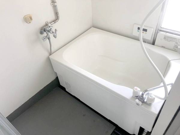 ビレッジハウス富山北2号棟の浴室|ビレッジハウスの同一物件・同一タイプの間取りの写真です