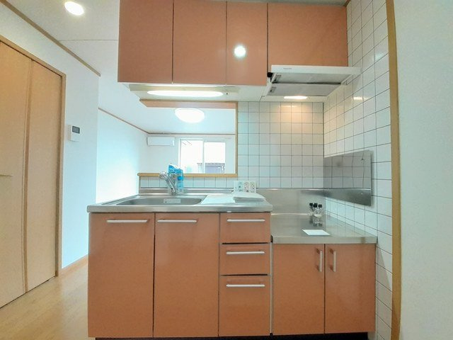 プルミエ・アムールⅣのキッチン|お料理しやすいキッチンです