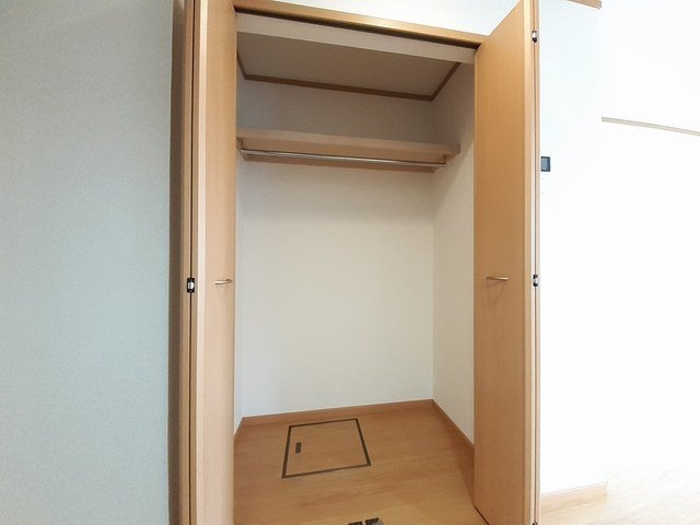 プルミエ・アムールⅣの収納|便利な収納スペースです