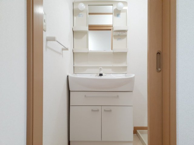 プルミエ・アムールⅣの洗面所|使いやすい洗面所です