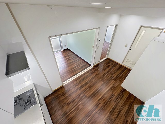 クリンライフハイツ 203号室の居間・リビング