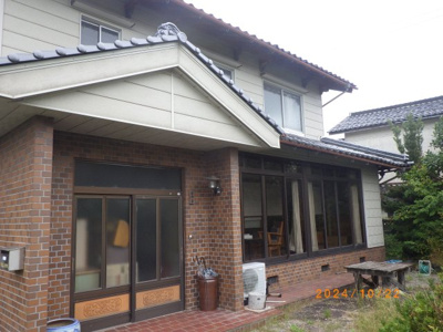【玄関】 | 日高町松岡　中古住宅