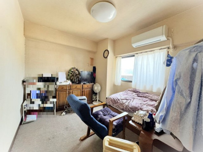 【内装】 | ロワイヤル斑鳩 | 北側洋室／6.7帖