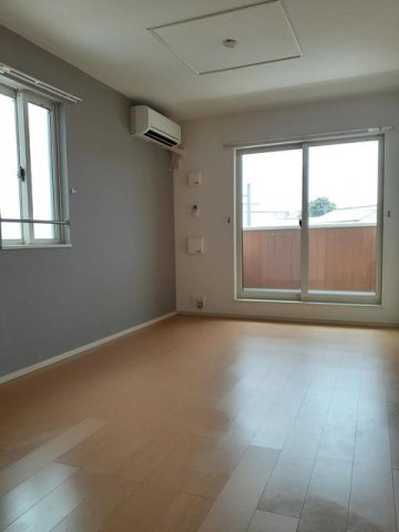 ローリエの居間・リビング