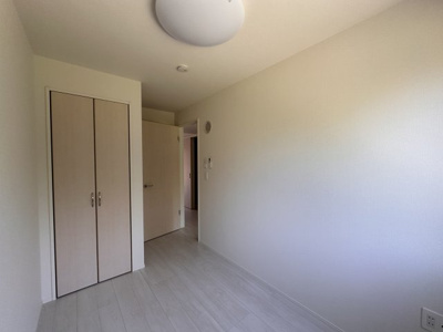 【洋室】 | ライラック | 洋室