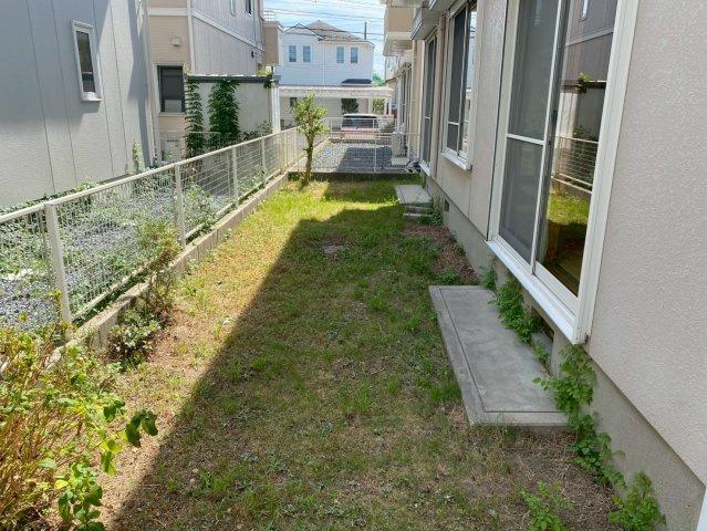 上菅2丁目　の庭