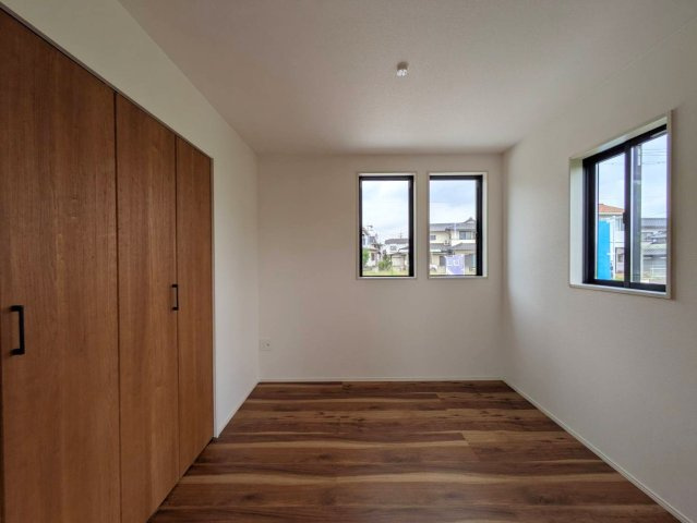 岡山市北区尾上 1期 ①号棟の洋室|◆1階洋室4.5帖の様子です。