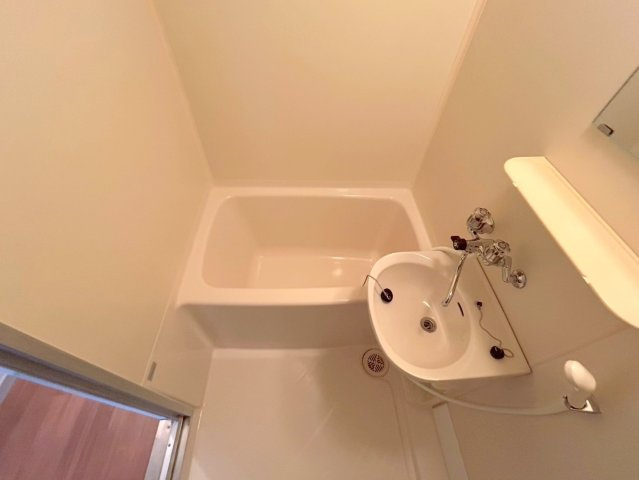 上新庄グランドハイツ北の浴室